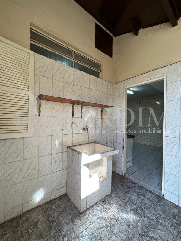 Casa à venda com 2 quartos, 130m² - Foto 20