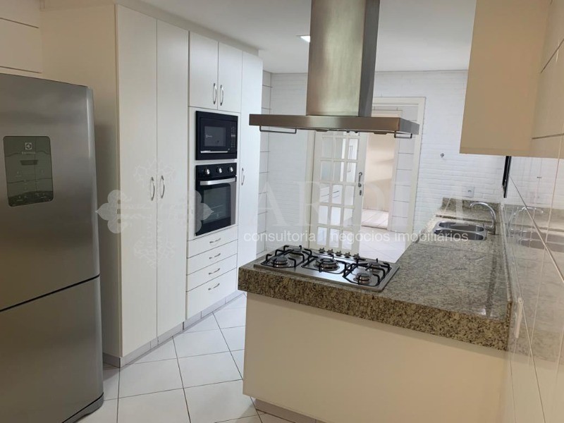 Apartamento à venda com 3 quartos, 169m² - Foto 12