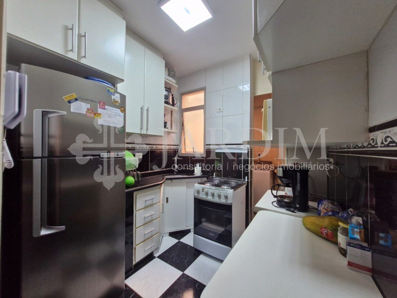 Apartamento à venda com 2 quartos, 56m² - Foto 17