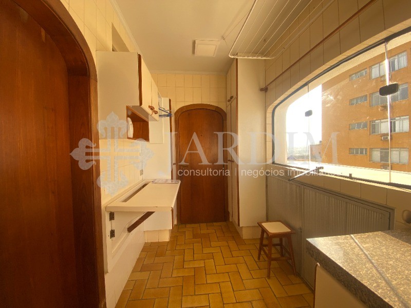 Apartamento à venda com 4 quartos, 239m² - Foto 48