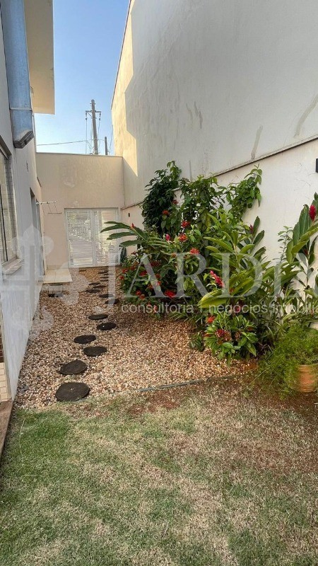 Casa de Condomínio à venda com 3 quartos, 200m² - Foto 24