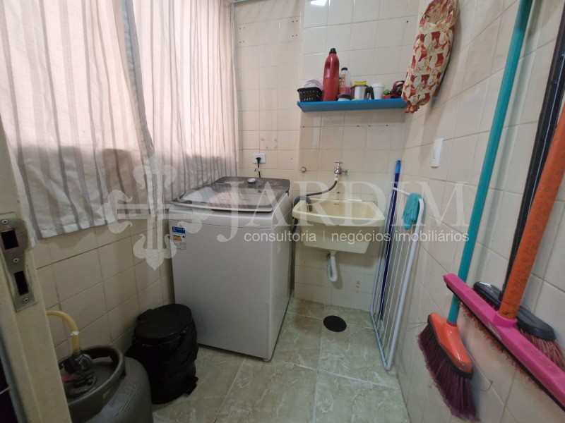 Apartamento à venda com 2 quartos, 56m² - Foto 18