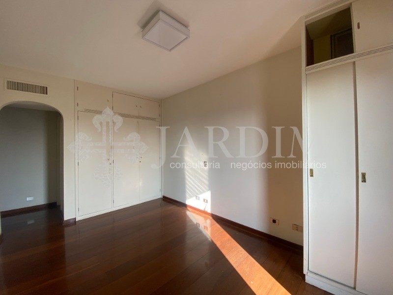 Apartamento à venda com 4 quartos, 239m² - Foto 34