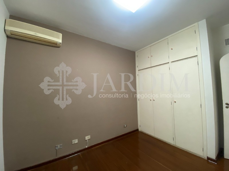 Apartamento à venda com 4 quartos, 239m² - Foto 25