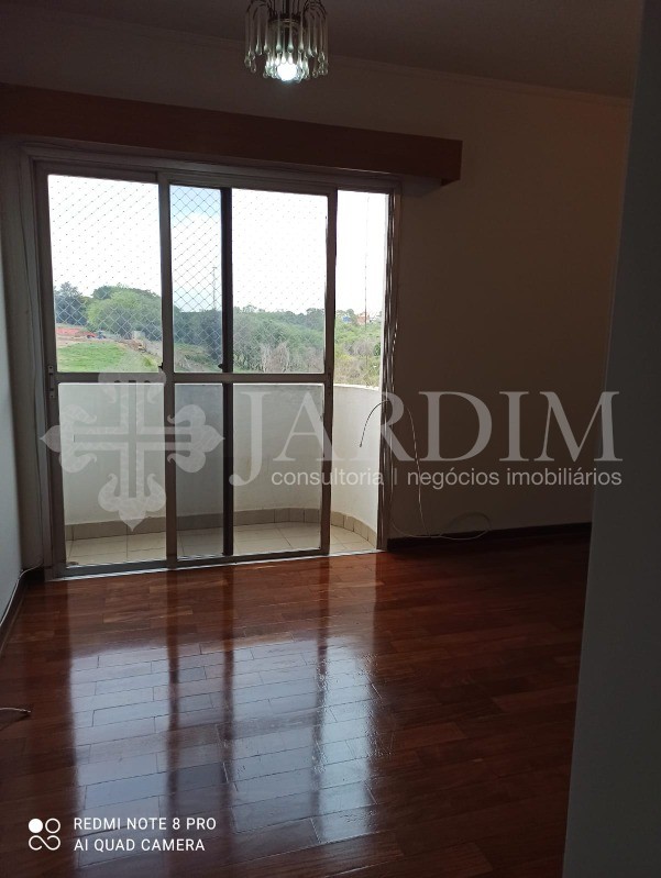 Apartamento à venda com 3 quartos, 79m² - Foto 3