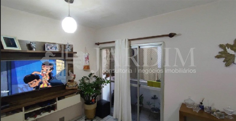 Apartamento à venda com 3 quartos, 76m² - Foto 1