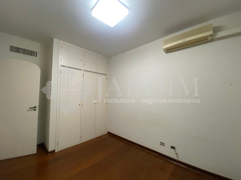 Apartamento à venda com 4 quartos, 239m² - Foto 29