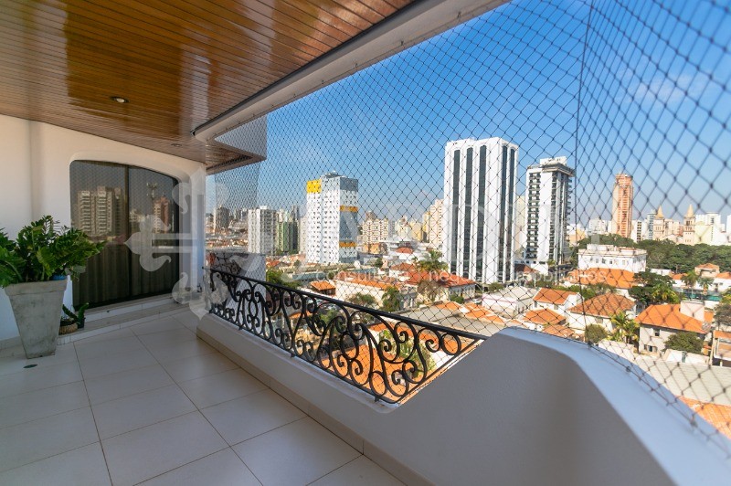 Apartamento à venda com 3 quartos, 239m² - Foto 6