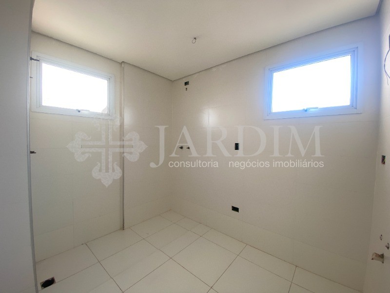 Apartamento à venda com 3 quartos, 164m² - Foto 18