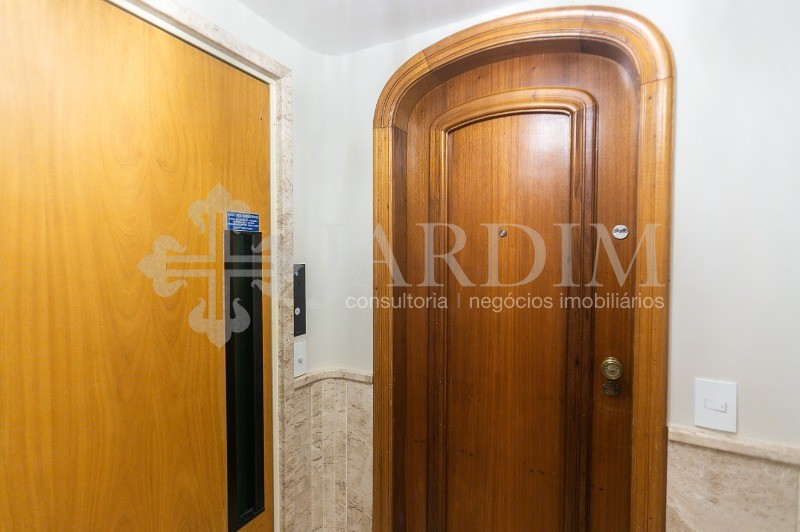 Apartamento à venda com 3 quartos, 239m² - Foto 22