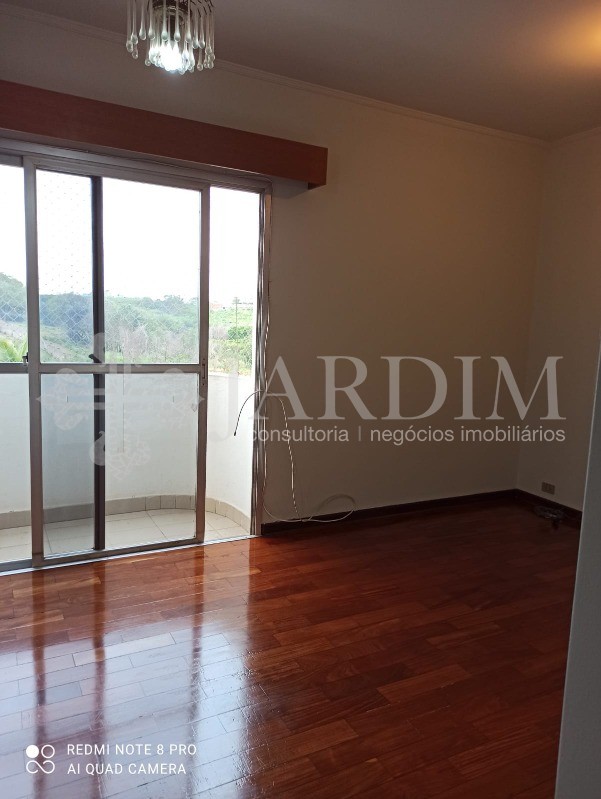 Apartamento à venda com 3 quartos, 79m² - Foto 4