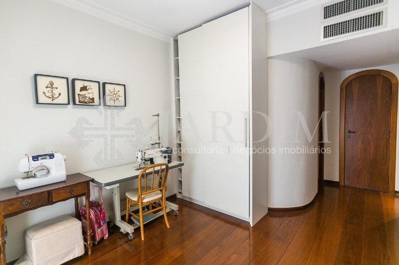 Apartamento à venda com 3 quartos, 239m² - Foto 34