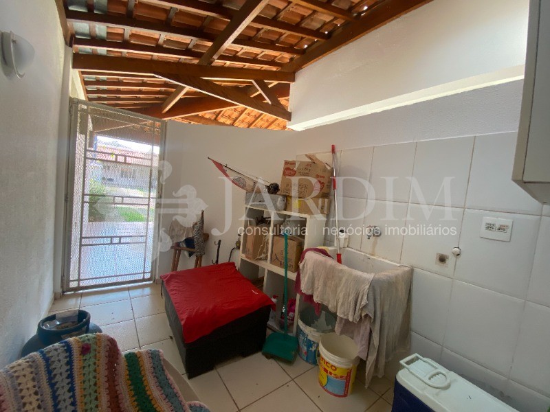 Casa de Condomínio à venda com 3 quartos, 345m² - Foto 35