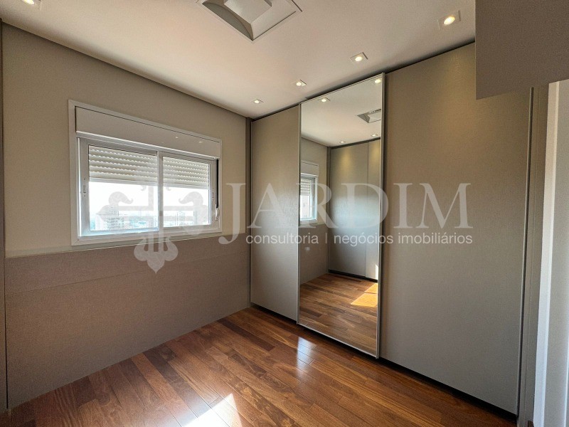 Apartamento à venda com 2 quartos, 150m² - Foto 2