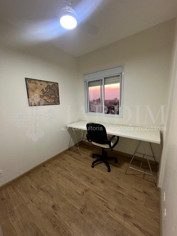 Apartamento à venda com 3 quartos, 74m² - Foto 11