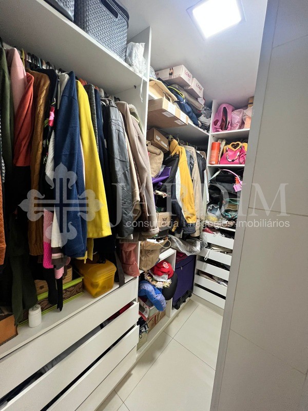 Apartamento à venda com 3 quartos, 171m² - Foto 21