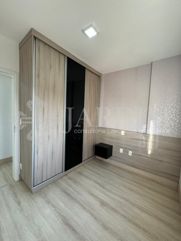 Apartamento à venda com 3 quartos, 79m² - Foto 26