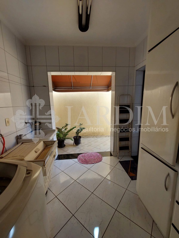 Sobrado à venda com 3 quartos, 206m² - Foto 36