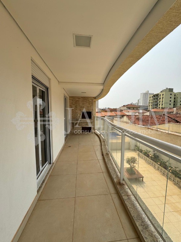 Apartamento à venda com 3 quartos, 118m² - Foto 14