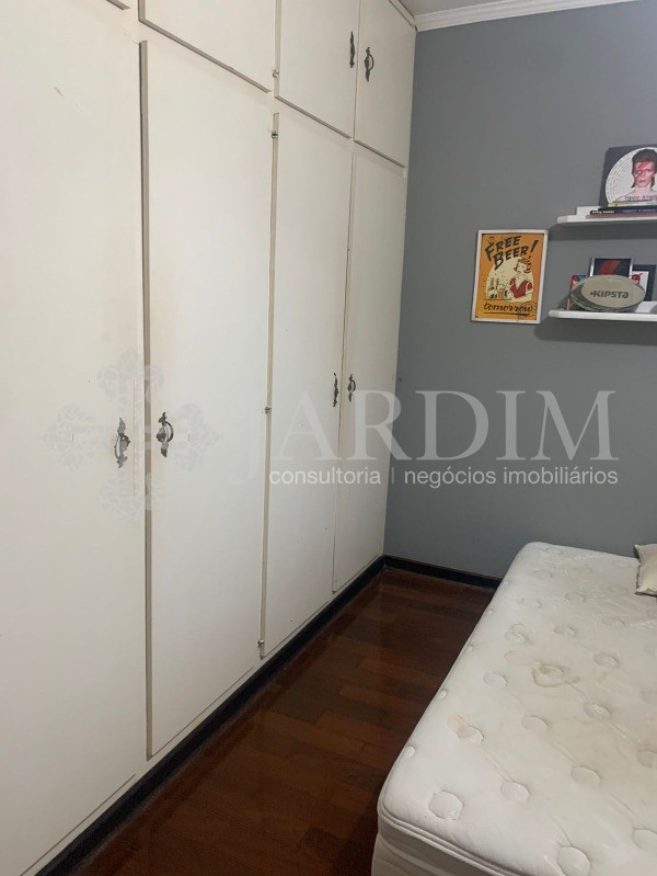 Sobrado à venda com 4 quartos, 288m² - Foto 5