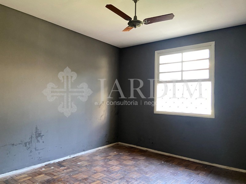 Casa para alugar com 3 quartos, 384m² - Foto 9