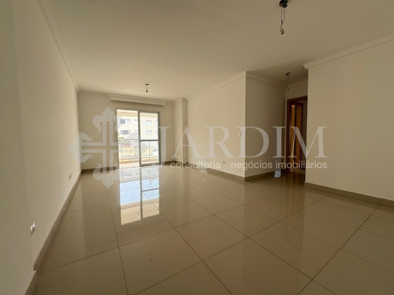 Apartamento à venda com 3 quartos, 118m² - Foto 9