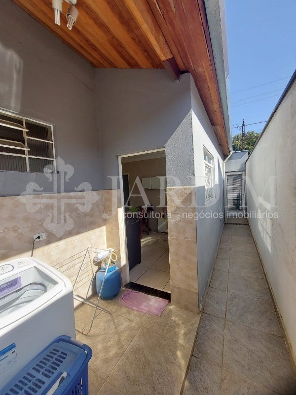 Casa à venda com 2 quartos, 137m² - Foto 17