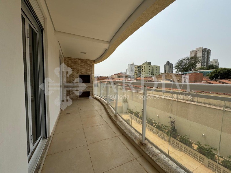 Apartamento à venda com 3 quartos, 118m² - Foto 17