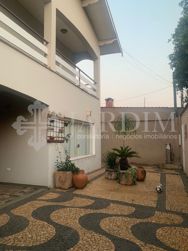 Sobrado à venda com 4 quartos, 288m² - Foto 30