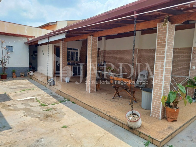 Casa à venda com 5 quartos, 378m² - Foto 29