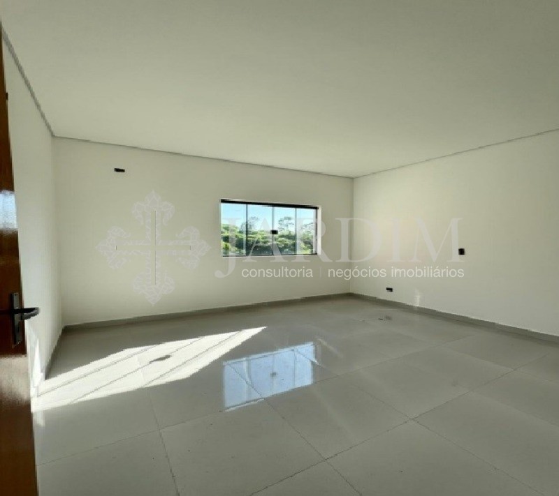 Casa à venda e aluguel com 1 quarto, 125m² - Foto 8