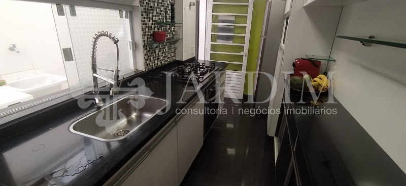 Sobrado à venda com 3 quartos, 175m² - Foto 32