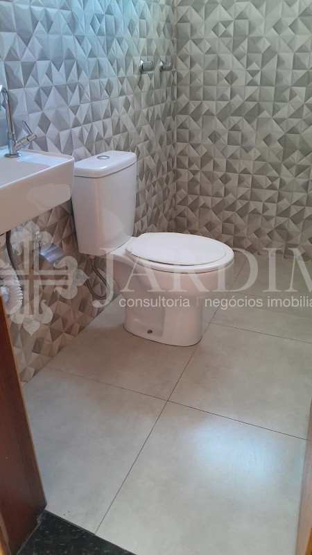 Casa à venda com 2 quartos, 125m² - Foto 11