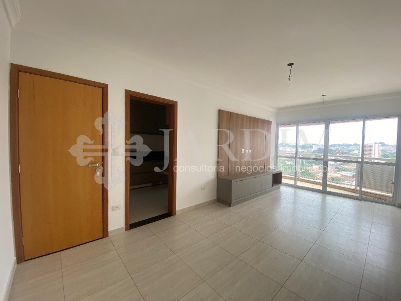 Apartamento à venda com 3 quartos, 98m² - Foto 2