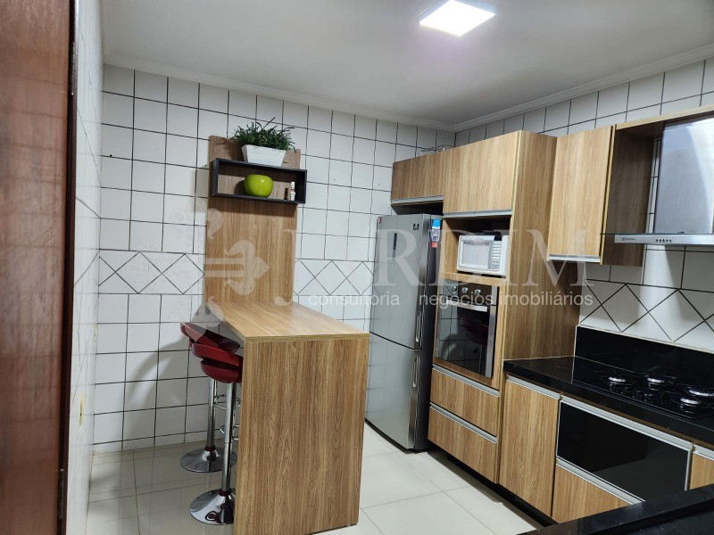 Casa à venda com 3 quartos, 150m² - Foto 25