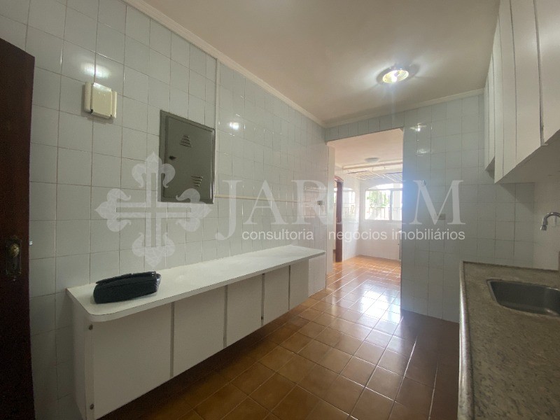 Apartamento à venda com 3 quartos, 110m² - Foto 22