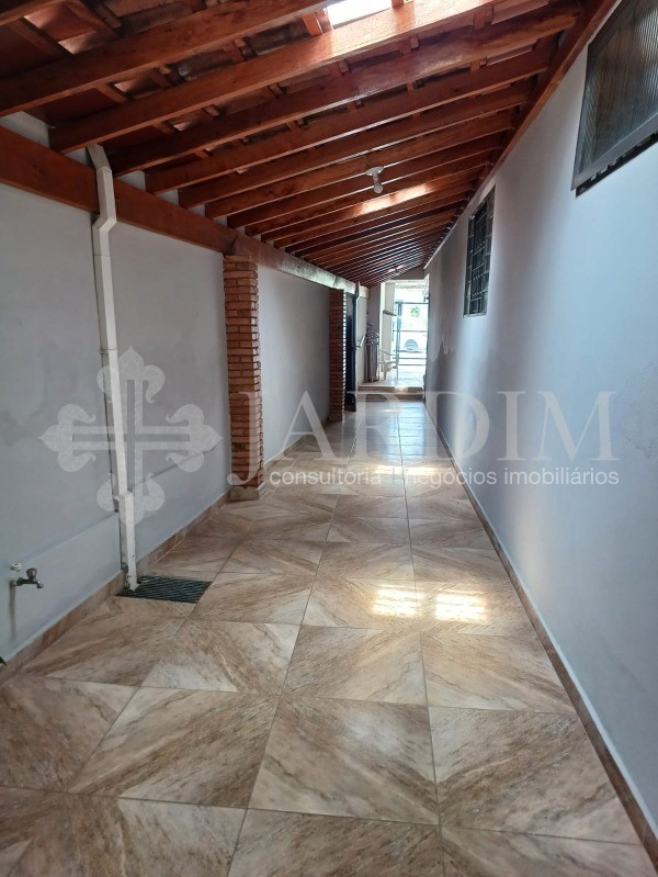 Casa à venda com 5 quartos, 378m² - Foto 34