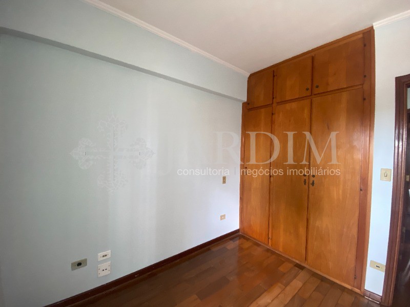 Apartamento à venda com 3 quartos, 110m² - Foto 10