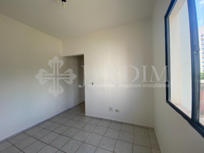 Apartamento à venda com 1 quarto, 38m² - Foto 12