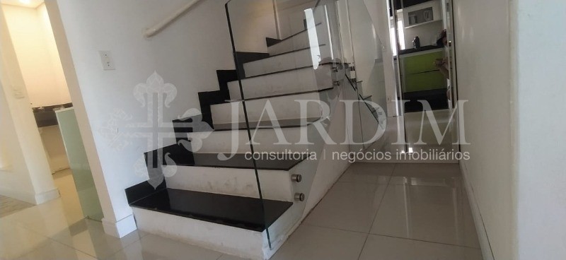 Sobrado à venda com 3 quartos, 175m² - Foto 11