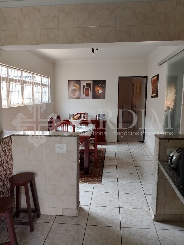 Casa à venda com 3 quartos, 430m² - Foto 22