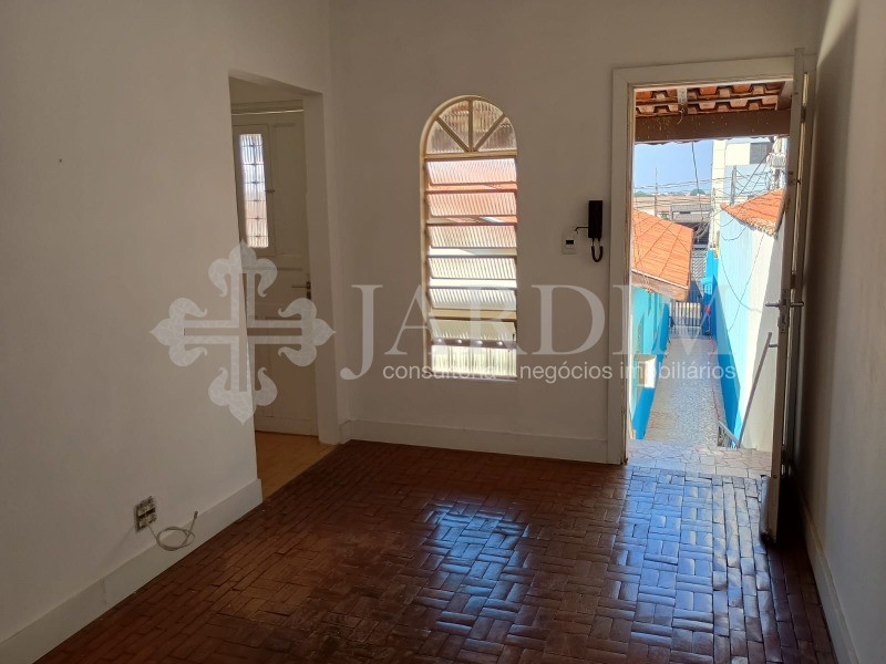 Casa à venda com 3 quartos, 255m² - Foto 8