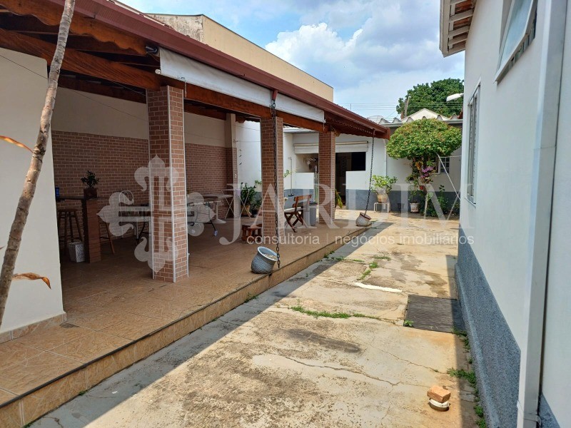 Casa à venda com 5 quartos, 378m² - Foto 21