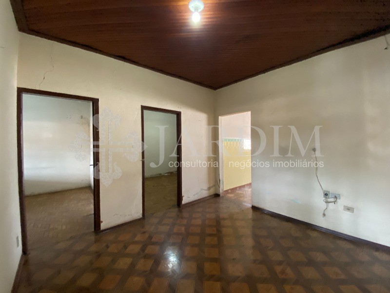 Casa à venda com 2 quartos, 310m² - Foto 14