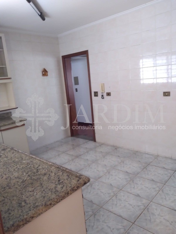 Sobrado à venda com 4 quartos, 290m² - Foto 14