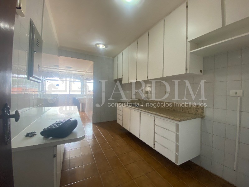 Apartamento à venda com 3 quartos, 110m² - Foto 21