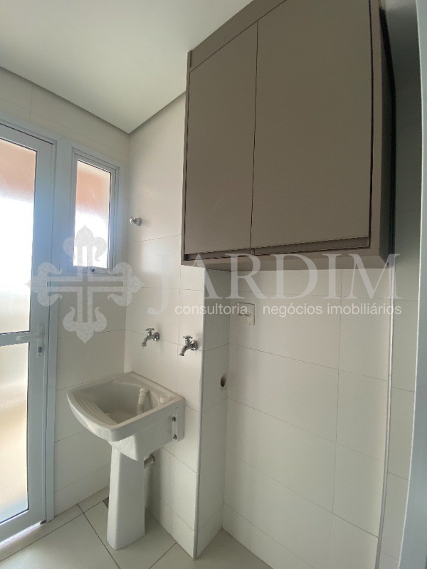 Apartamento à venda com 3 quartos, 98m² - Foto 28