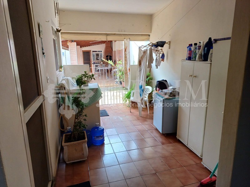 Casa à venda com 5 quartos, 378m² - Foto 33