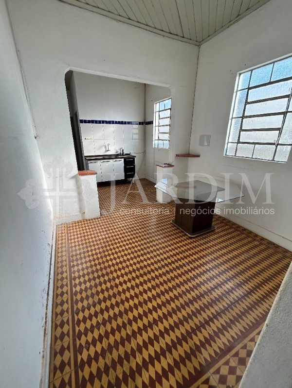 Casa à venda com 3 quartos, 300m² - Foto 9