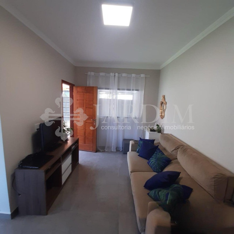 Casa à venda com 3 quartos, 300m² - Foto 3